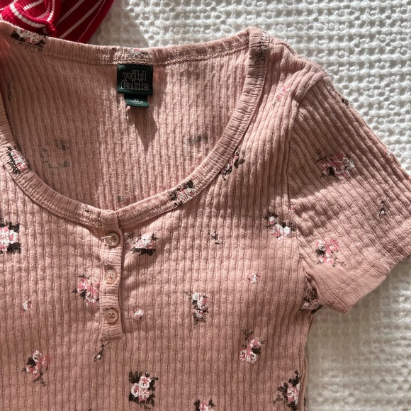 crop top bundle - Picture 2 of 5